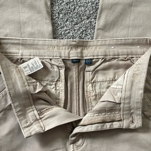 AE Women's Super hi rise baggy Wide Leg Short Length Pants - Picture 4 of 7